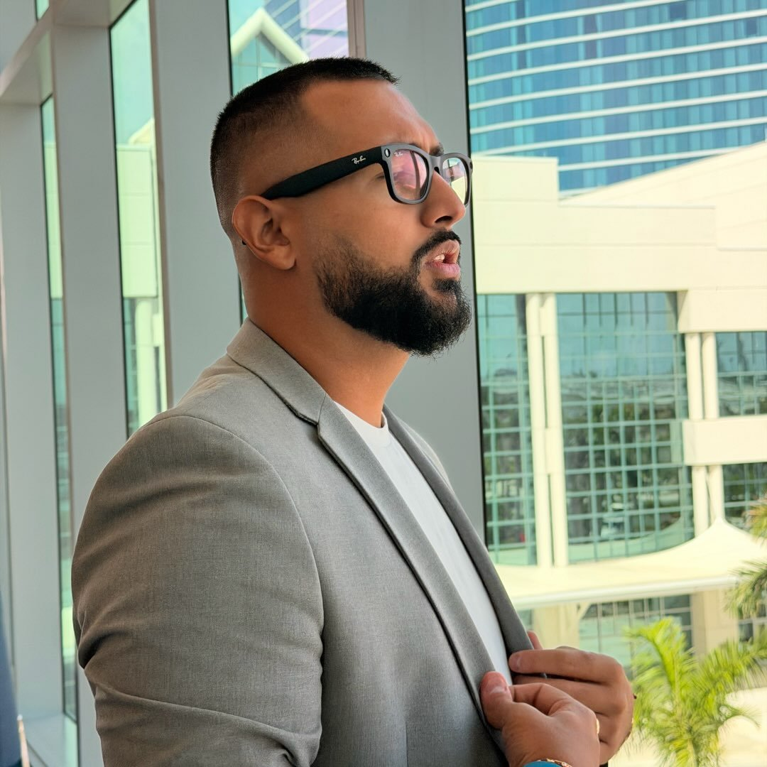 Sebastián Sánchez, fundador de Sharkez Sales